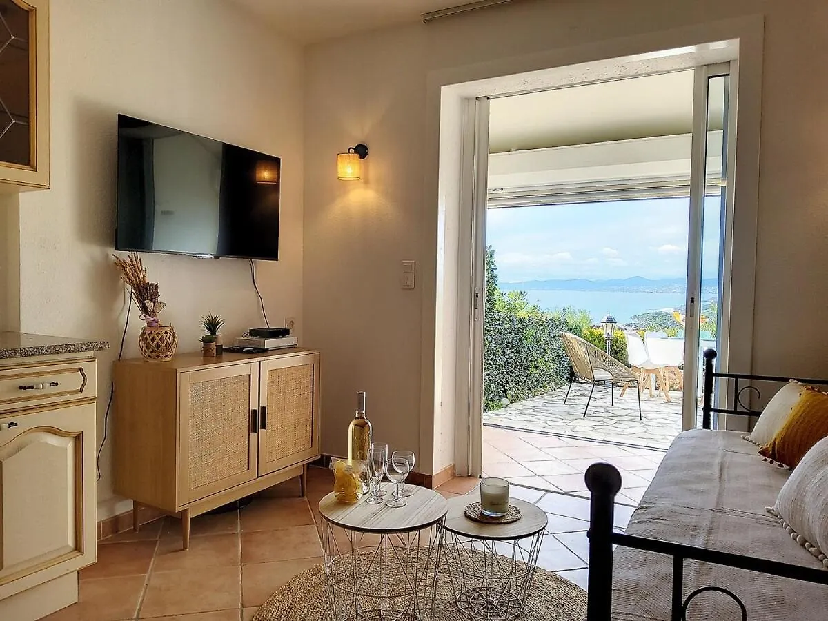 47M Carre - Vue Mer 180 Degres - Piscine - Parking Saint-Raphael  France