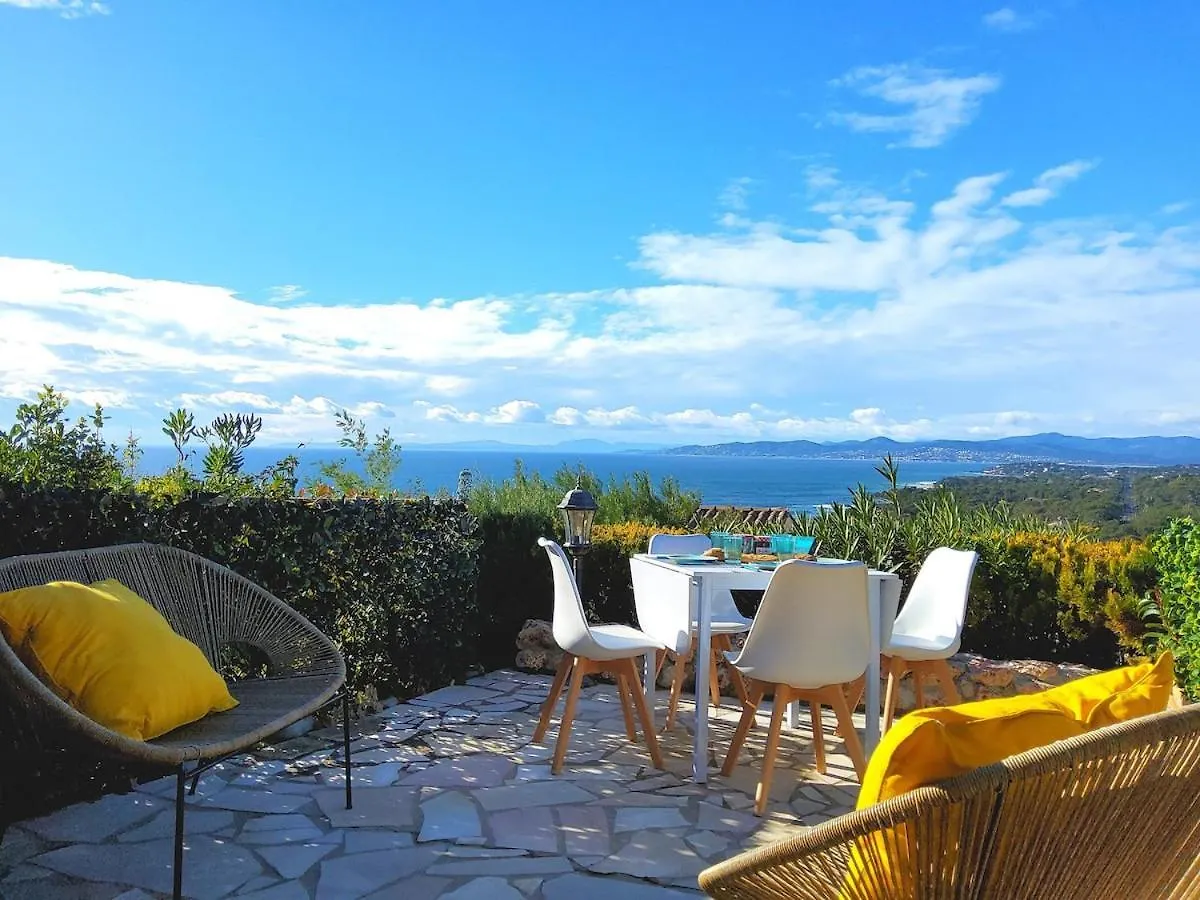 Apartment 47M Carre - Vue Mer 180 Degres - Piscine - Parking Saint-Raphael
