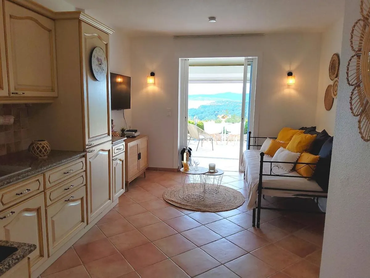 47M Carre - Vue Mer 180 Degres - Piscine - Parking Saint-Raphael