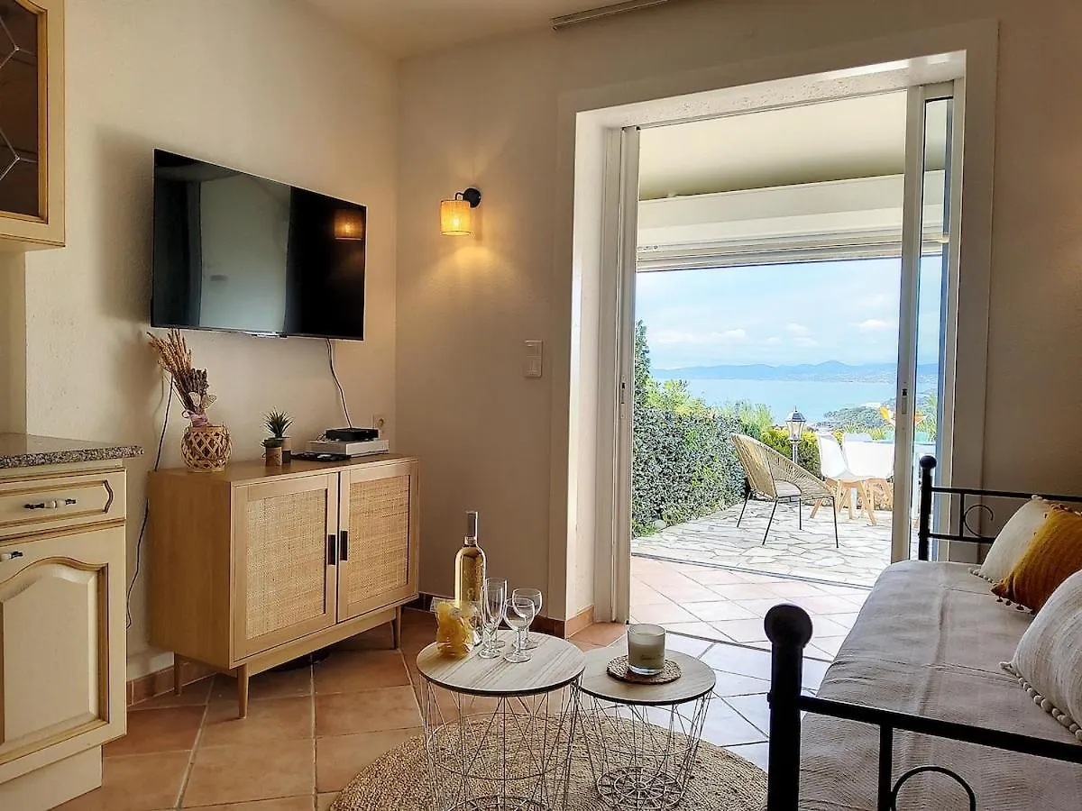 47M Carre - Vue Mer 180 Degres - Piscine - Parking Saint-Raphael  0*, Saint-Raphael (Var) France